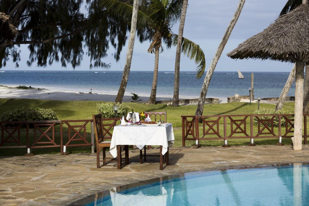 Neptune Paradise Beach Resort & Spa Galu Esterno foto