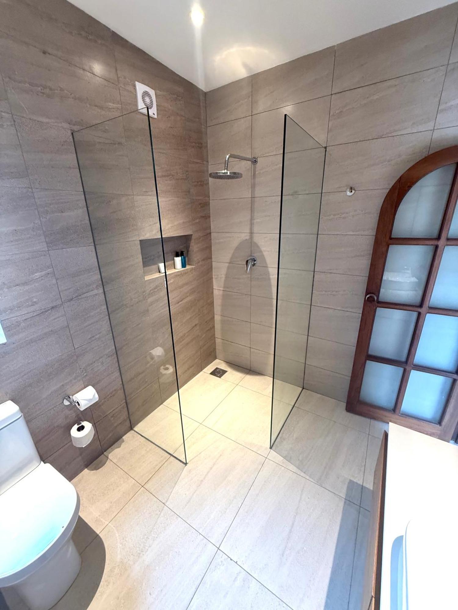 Neptune Paradise Beach Resort & Spa Galu Esterno foto