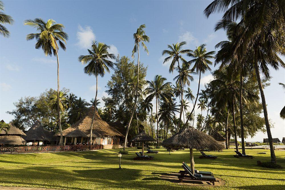Neptune Paradise Beach Resort & Spa Galu Esterno foto